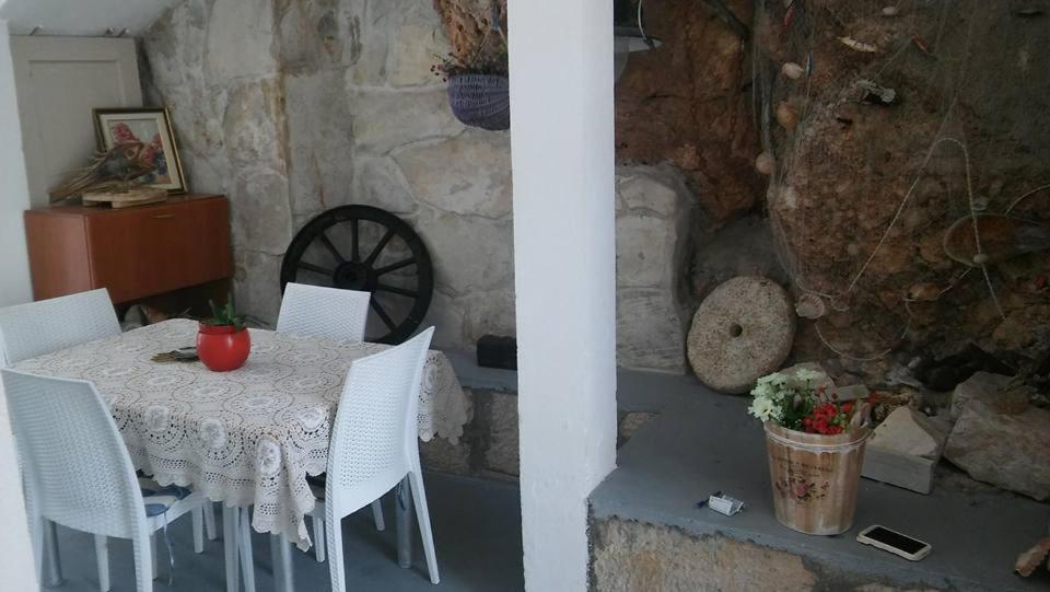 Apartmani Doris Gradac  Esterno foto